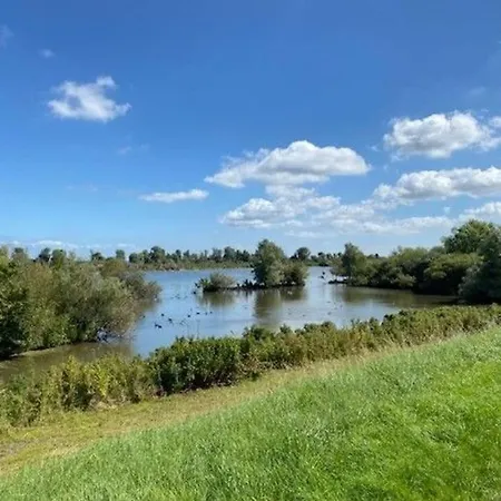 Welcome Direkt Am Wasser Mit Eigenem Steig By Interhome * Wervershoof