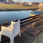 Welcome Direkt Am Wasser Mit Eigenem Steig By Interhome Wervershoof