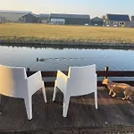 Welcome Direkt Am Wasser Mit Eigenem Steig By Interhome Wervershoof